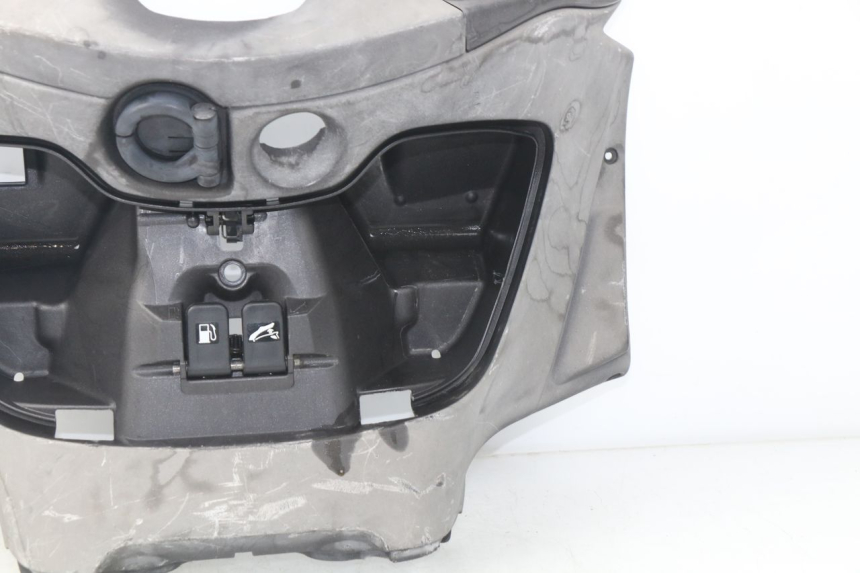 photo de INNENVERKLEIDUNG PIAGGIO X9 125 (2000 - 2003)