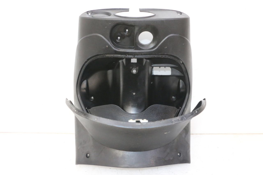 photo de INNENVERKLEIDUNG PIAGGIO ZIP 4T 50 (2018 - 2020) - Details der Befestigungspunkte