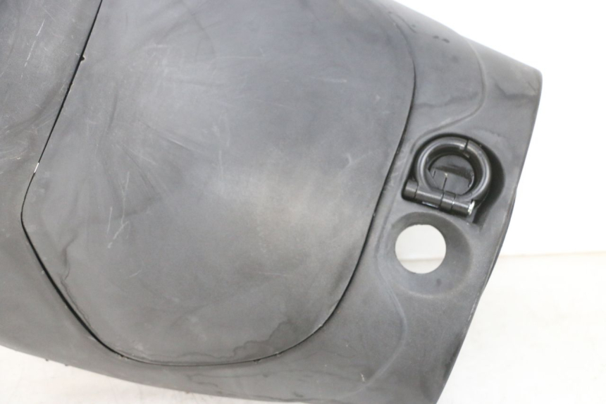 photo de INNENVERKLEIDUNG PIAGGIO ZIP 4T 50 (2018 - 2020) - Fokus auf die Struktur