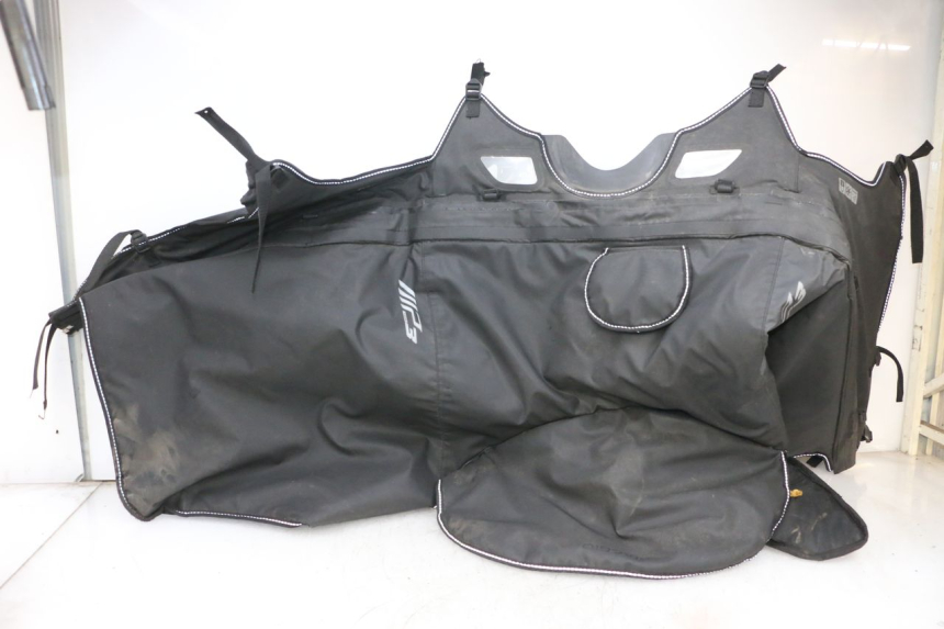 photo de KNIEDECKE PIAGGIO MP3 HPE 300 (2019 - 2026) - Gesamtansicht des Produkts