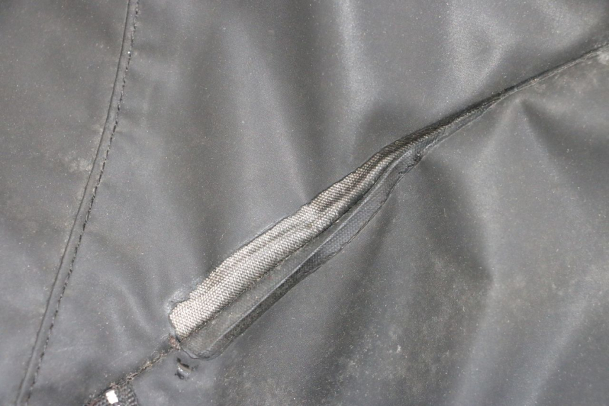 photo de KNIEDECKE PIAGGIO MP3 HPE 300 (2019 - 2026) - Technische Nahaufnahme