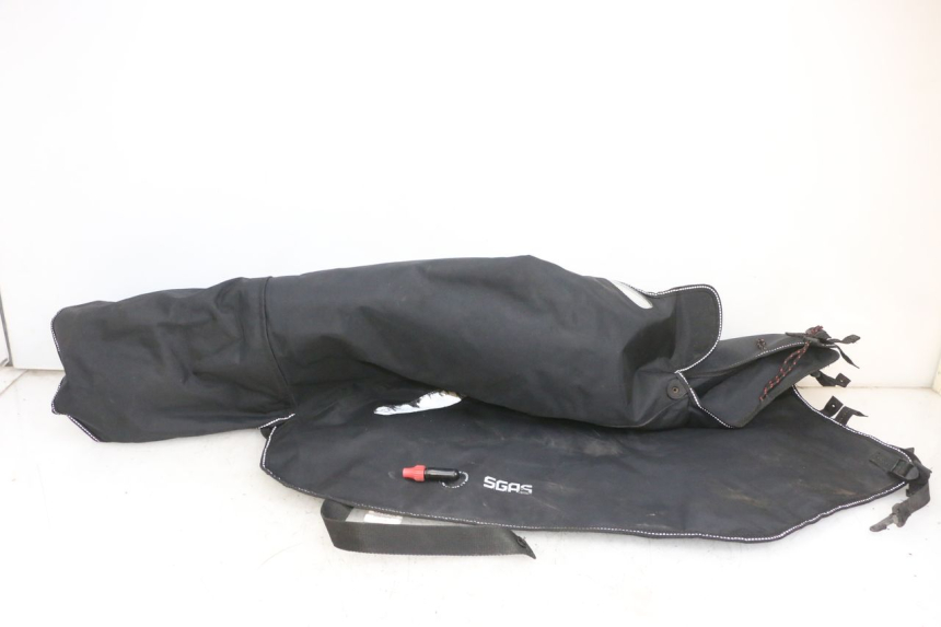 photo de KNIEDECKE PIAGGIO MP3 500 (2016 - 2018) - Detaillierte Sichtprüfung