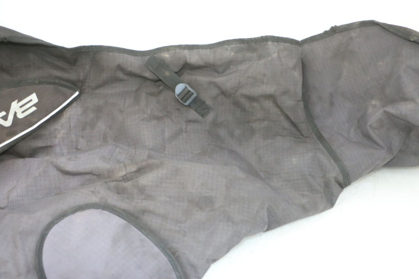 photo de KNIEDECKE PIAGGIO XEVO - X EVO 125 (2007 - 2016) - Detaillierte Sichtprüfung