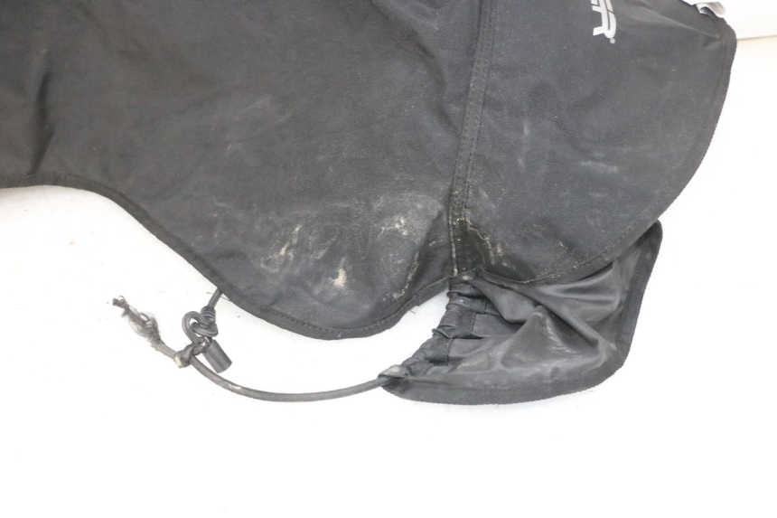 photo de KNIEDECKE PIAGGIO ZIP 4T 50 (2018 - 2020) - Zoom auf Komponenten