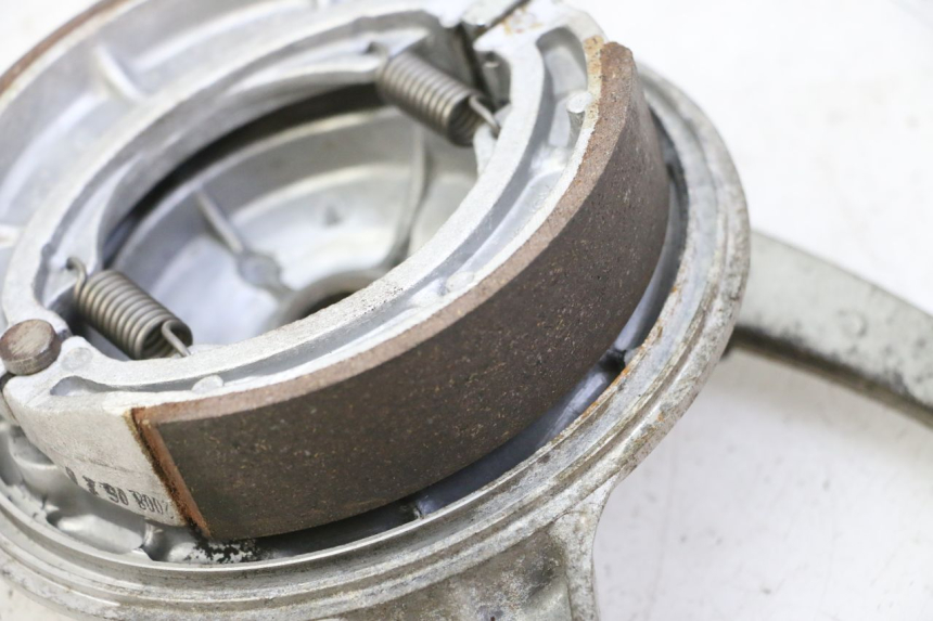 photo de HINTEN TROMMEL HYOSUNG GV AQUILA 125 (2000 - 2004)