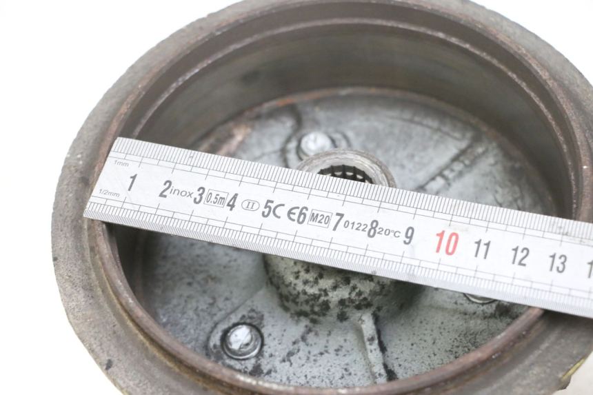 photo de BREMSTROMMEL HINTEN PEUGEOT ELYSEO 125 (1999 - 2004) - Zoom auf Gebrauchszustand