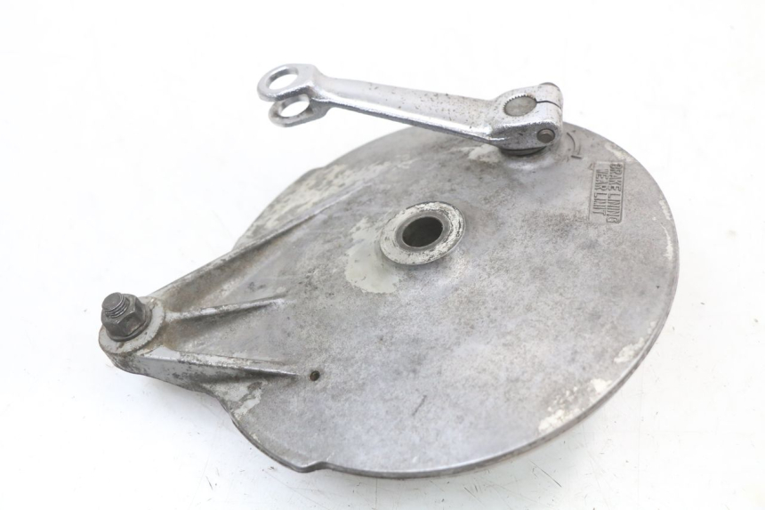 photo de BREMSTROMMEL HINTEN SUZUKI GSX E 250 (1982 - 1983)