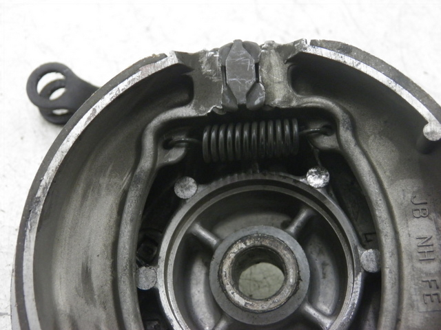 photo de HINTERES TROMMEL HONDA CM 125 (1983 - 2003)