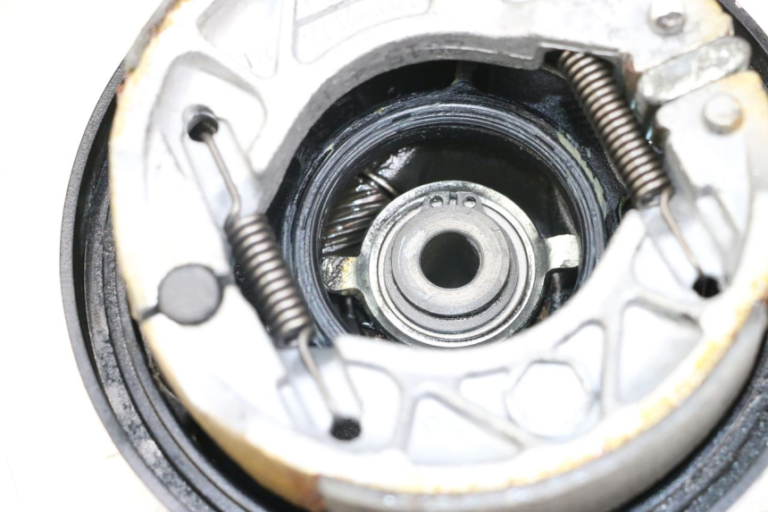 photo de BREMSTROMMEL VORNE MBK OVETTO ONE 2T 50 (2013 - 2017)