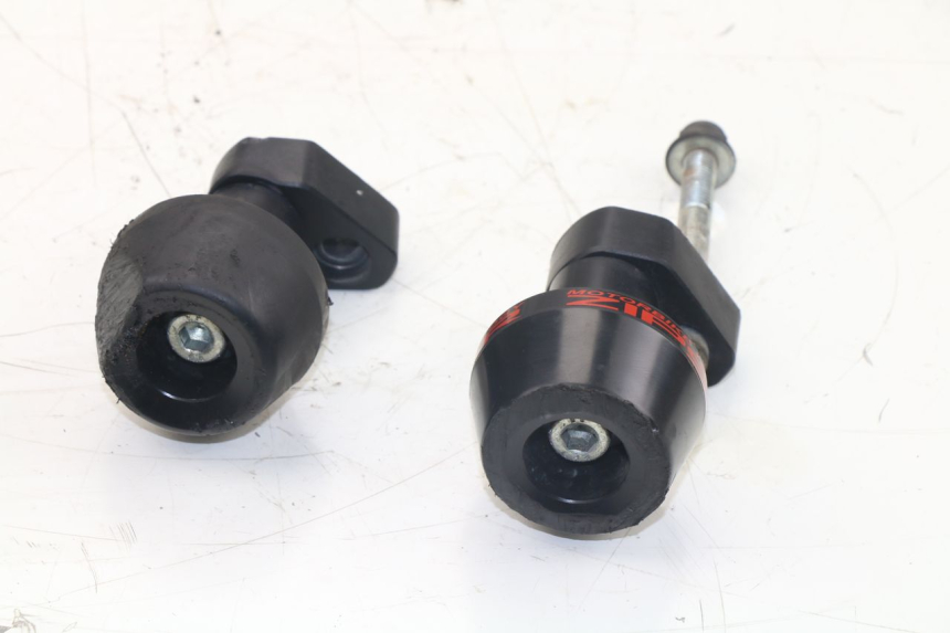 photo de STURZPADS HONDA CBF N 600 (2004 - 2007)