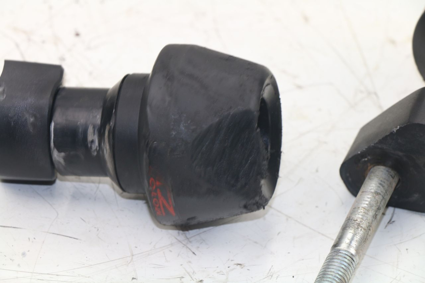 photo de STURZPADS HONDA CBF N 600 (2004 - 2007)