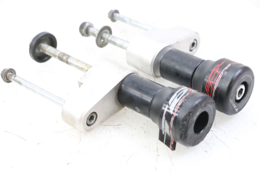 photo de STURZPADS YAMAHA FZS FAZER 600 (2001 - 2003)