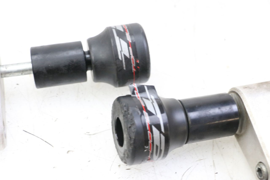 photo de STURZPADS YAMAHA FZS FAZER 600 (2001 - 2003)
