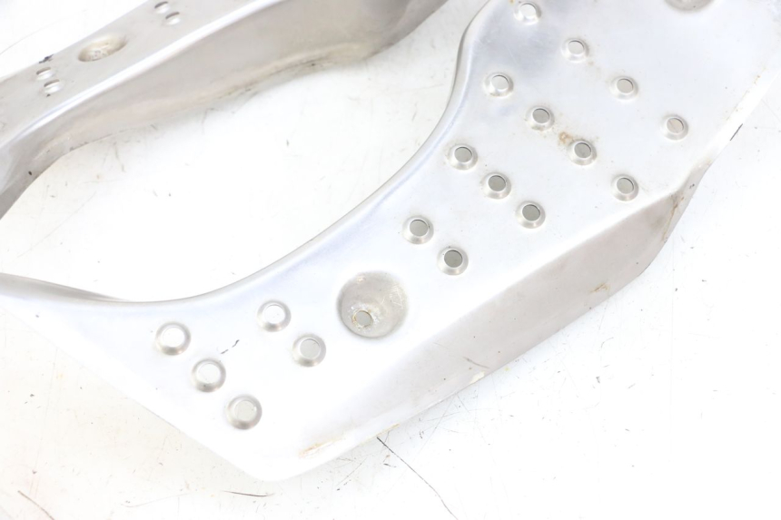 photo de TRITTBRETT VERKLEIDUNG GUMMI ADIVA AD3 300 (2014 - 2020)