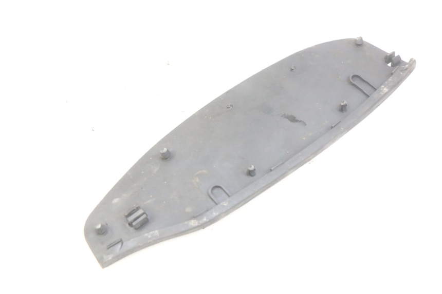 photo de FUßRAUMMATTE PIAGGIO BEVERLY 125 (2010 - 2015)