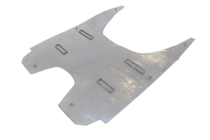 photo de FUßRAUMMATTE SUZUKI CP 80 (1985 - 1996)