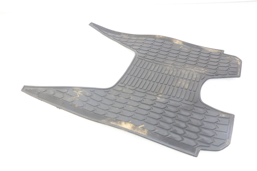 photo de FUßRAUMMATTE SUZUKI CP 80 (1985 - 1996)