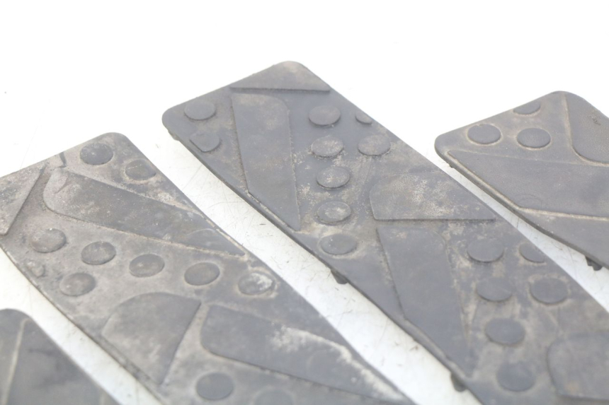 photo de FUßRAUMMATTE KYMCO DINK STREET 125 (2009 - 2014)