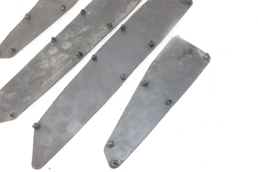 photo de FUßRAUMMATTE KYMCO DINK STREET 125 (2009 - 2014)