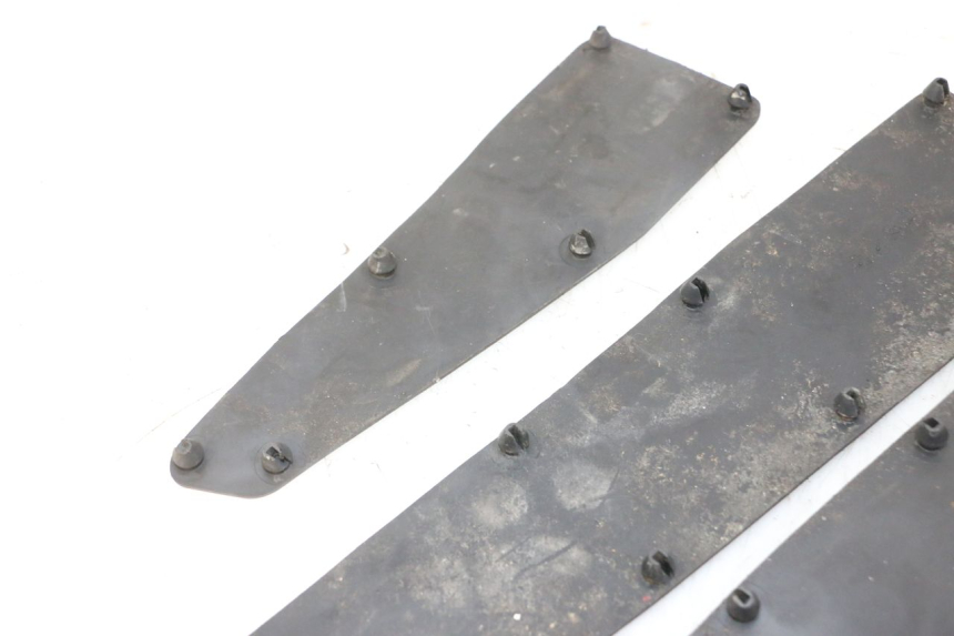 photo de FUßRAUMMATTE KYMCO DINK STREET 125 (2009 - 2014)