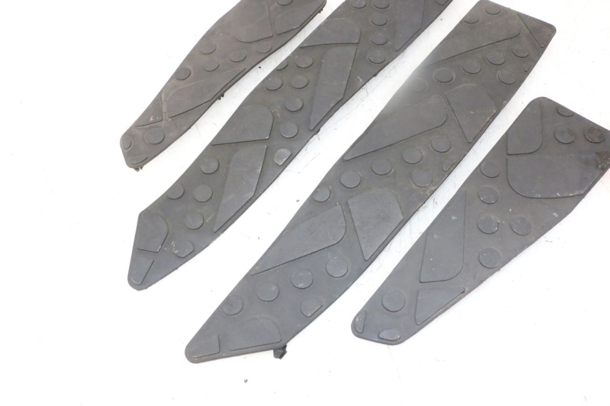 photo de FUßRAUMMATTE KYMCO DINK STREET 125 (2009 - 2014)