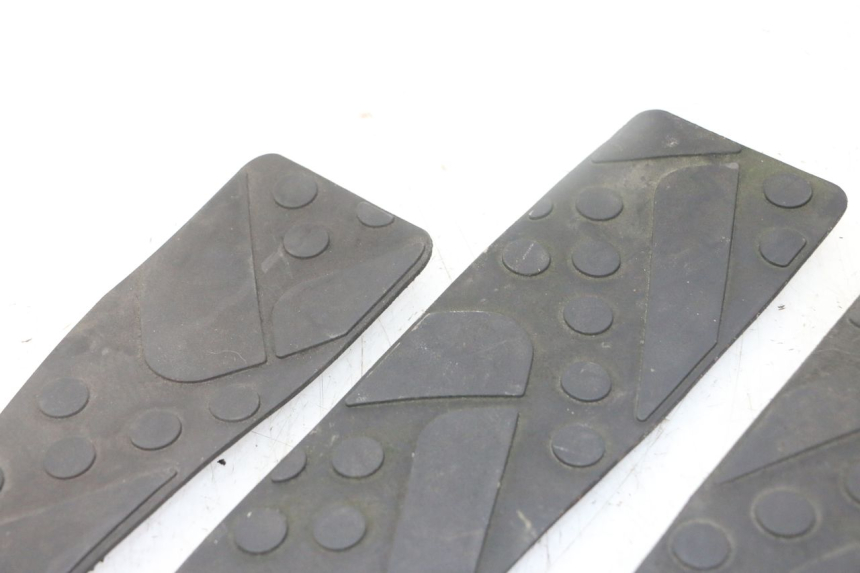 photo de FUßRAUMMATTE KYMCO DINK STREET 125 (2009 - 2014)