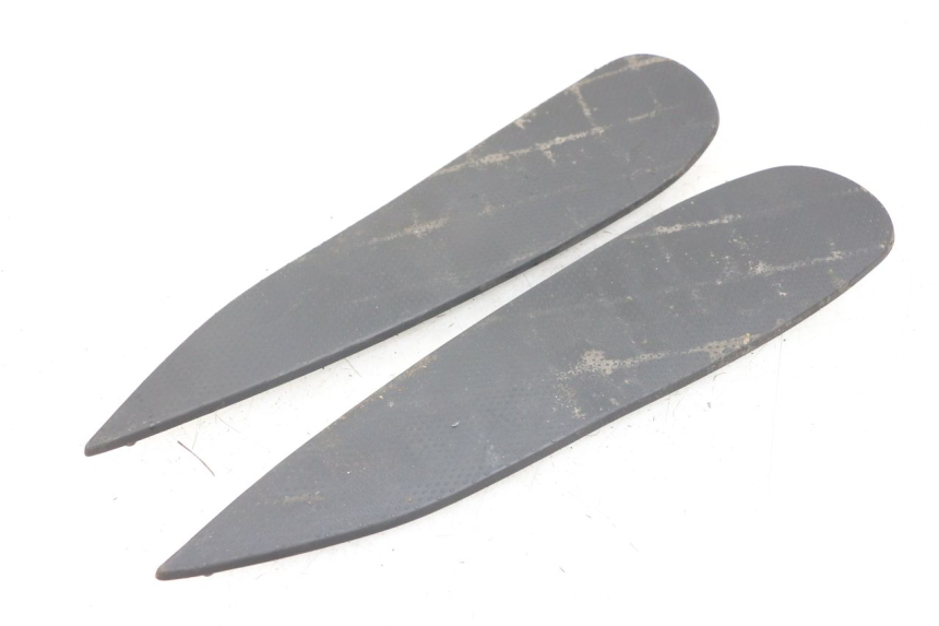 photo de TRITTBRETT VERKLEIDUNG GUMMI PEUGEOT GEOPOLIS RS 125 (2007 - 2009)