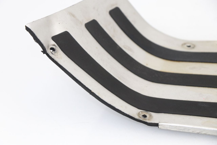 photo de TRITTBRETT VERKLEIDUNG GUMMI GOWINN DOLCE VITA 125 (2007 - 2013)