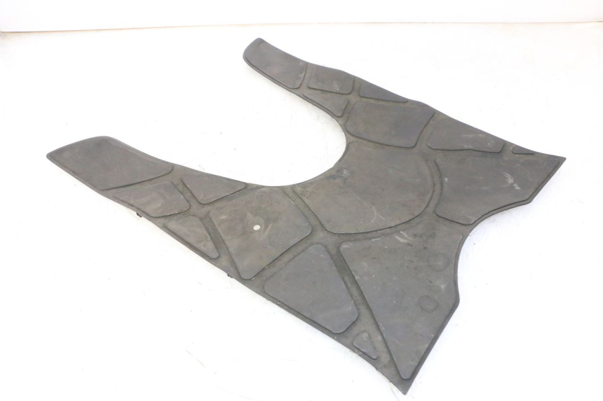 photo de TRITTBRETT VERKLEIDUNG GUMMI KYMCO GRAND DINK 125 (2002 - 2007)