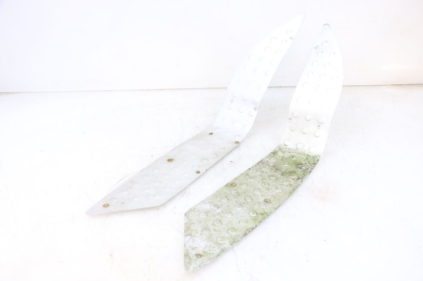 photo de TRITTBRETT VERKLEIDUNG GUMMI JM MOTORS GTS 125 (2015 - 2019) - Hauptansicht