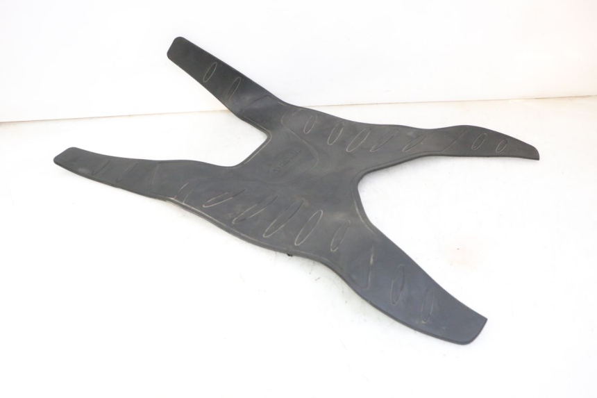 photo de TRITTBRETT VERKLEIDUNG GUMMI DAELIM HISTORY 125 (2001 - 2002)