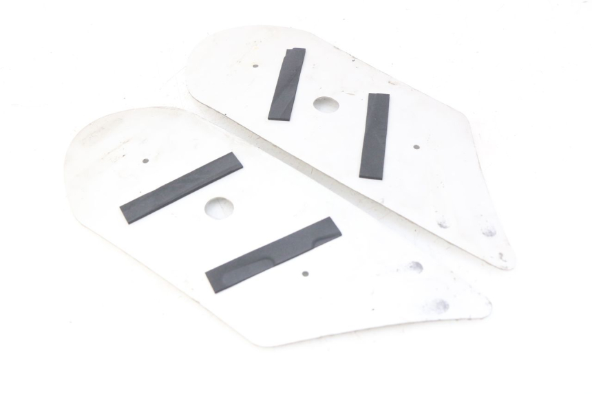 photo de FUßRAUMMATTE PEUGEOT KISBEE 4T 50 (2018 - 2022)