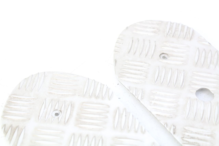 photo de FUßRAUMMATTE PEUGEOT KISBEE 4T 50 (2018 - 2022)