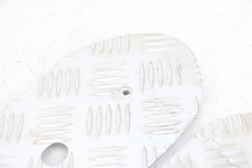 photo de FUßRAUMMATTE PEUGEOT KISBEE 4T 50 (2018 - 2022) - Gesamtansicht des Produkts