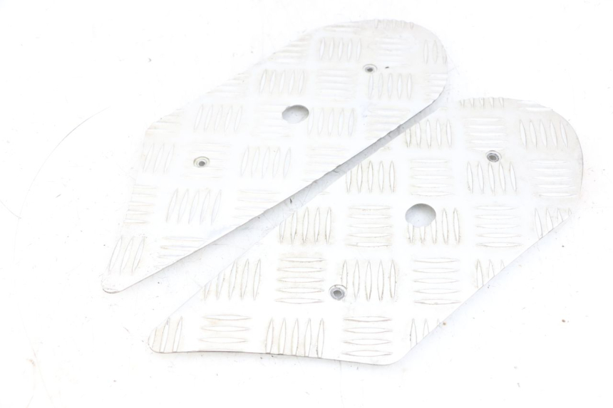 photo de FUßRAUMMATTE PEUGEOT KISBEE 4T 50 (2018 - 2022) - Hauptansicht