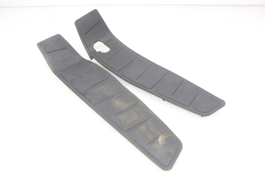 photo de FUßRAUMMATTE PIAGGIO MP3 500 (2014 - 2016)