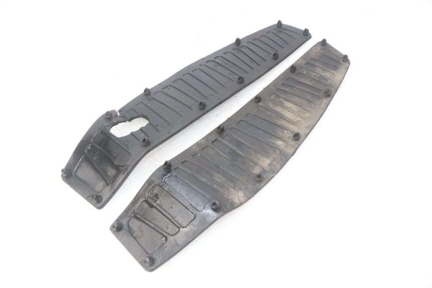 photo de FUßRAUMMATTE PIAGGIO MP3 500 (2014 - 2016)