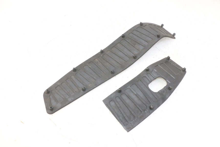 photo de FUßRAUMMATTE PIAGGIO MP3 RL 250 (2007 - 2010)