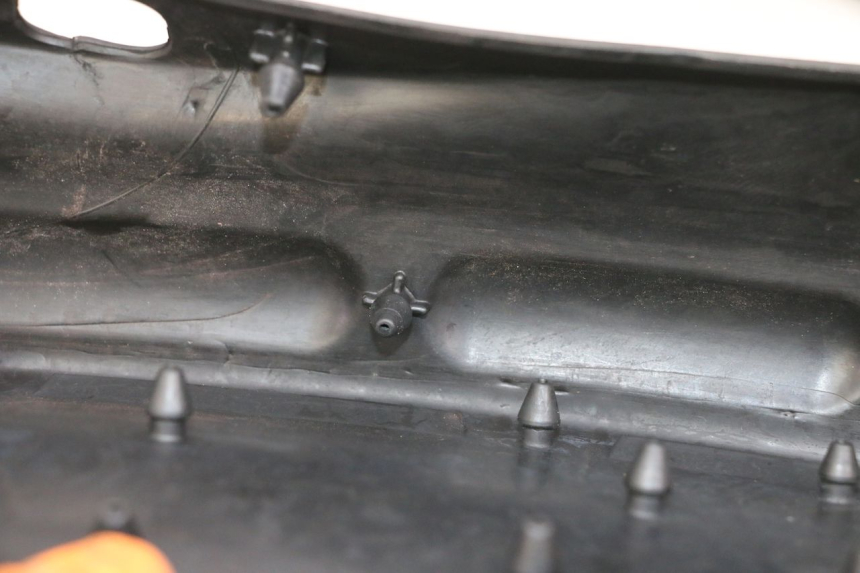 photo de TRITTBRETT VERKLEIDUNG GUMMI YAMAHA NEO'S CORE 1 (2022 - 2026) - Gesamtansicht des Produkts