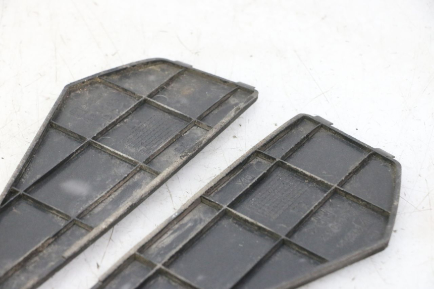 photo de FUßRAUMMATTE PIAGGIO NEW TYPHOON 50 (2010 - 2017)