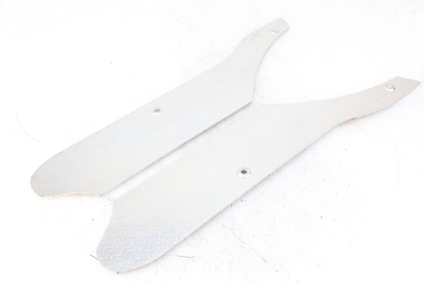 photo de TRITTBRETT VERKLEIDUNG GUMMI PIAGGIO NRG POWER PUREJET 50 (2018 - 2021)