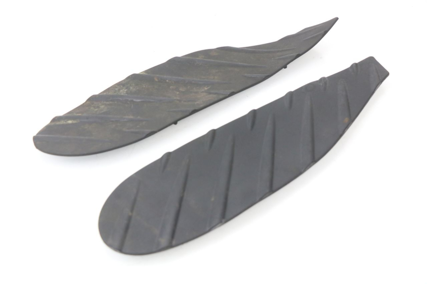 photo de TRITTBRETT VERKLEIDUNG GUMMI APRILIA SR CARB LC 2T 50 (2004 - 2012)