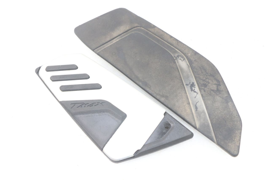 photo de TRITTBRETT VERKLEIDUNG GUMMI YAMAHA YP T-MAX TMAX 530 (2017 - 2020)