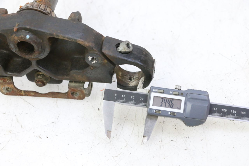 photo de GABELBRÃœCKE HYOSUNG GV AQUILA 125 (2000 - 2004)