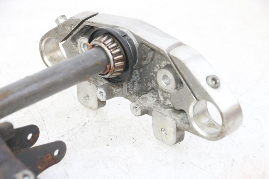 photo de GABELBRÃœCKE HYOSUNG GV AQUILA 125 (2000 - 2004)