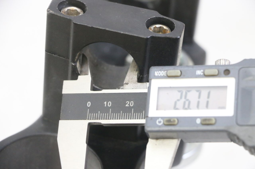 photo de GABELBRÃœCKE APOLLO RXF 125