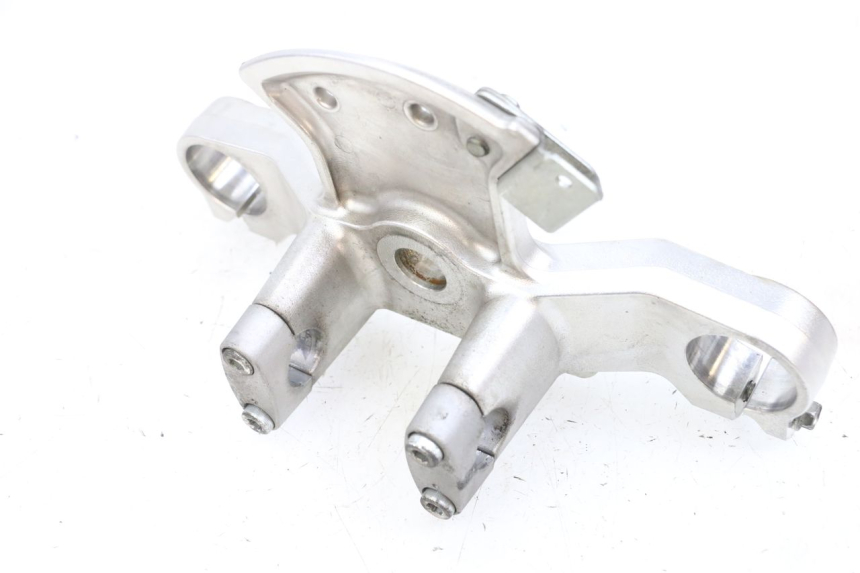 photo de GABELBRÃœCKE OBEN SUZUKI BURGMAN 650 (2013 - 2020)