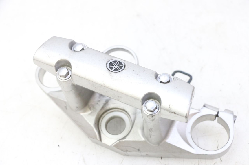 photo de GABELBRÃœCKE OBEN YAMAHA FZ6 FAZER S2 600 (2007 - 2011)