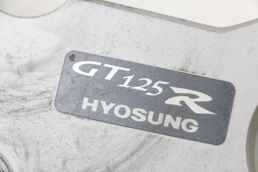 photo de GABELBRÃœCKE OBEN HYOSUNG GTR 125 (2006 - 2008)