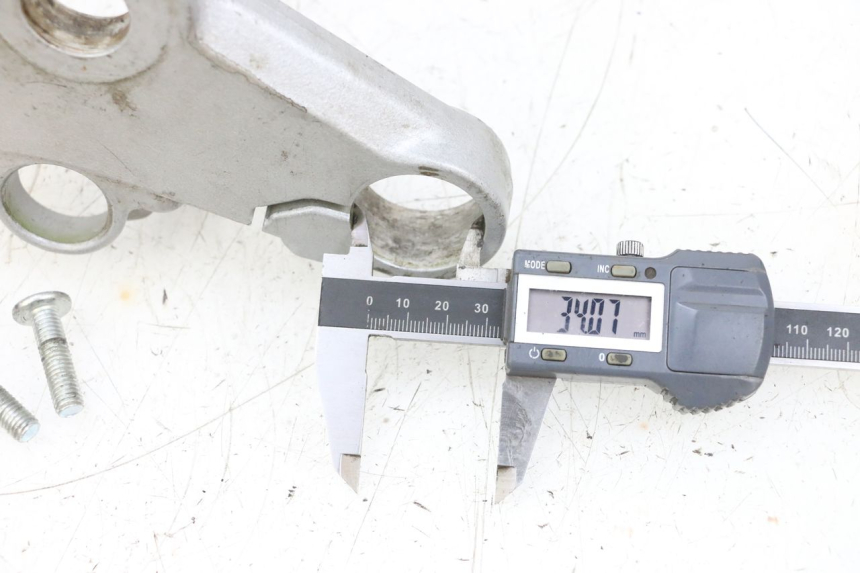 photo de GABELBRÃœCKE OBEN HONDA NSR R 125 (1994 - 2003) - Zoom auf Gebrauchszustand